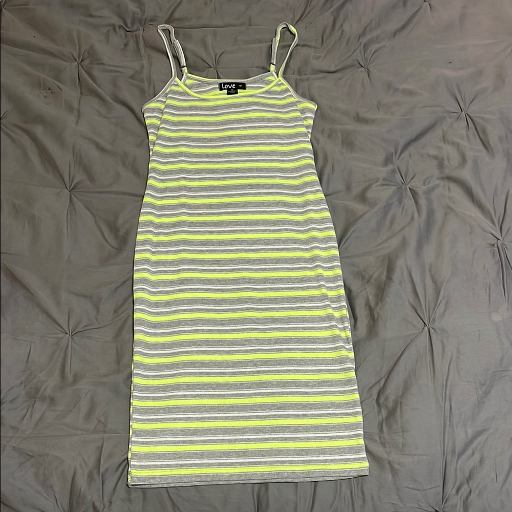 Love Sheath Midi Dress in Yellow and Gray